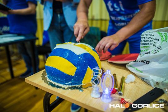 zdjęcie przedstawia siatkarzy GKPS Gorlice