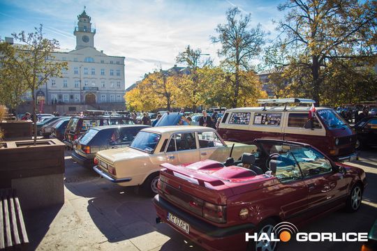 stare samochody na gorlickim Rynku