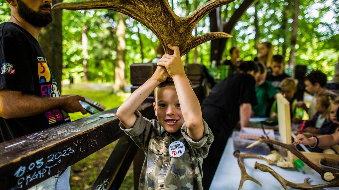 Zdjęcie przedstawia uczestnika Beskidzkiego Klimatyzatora