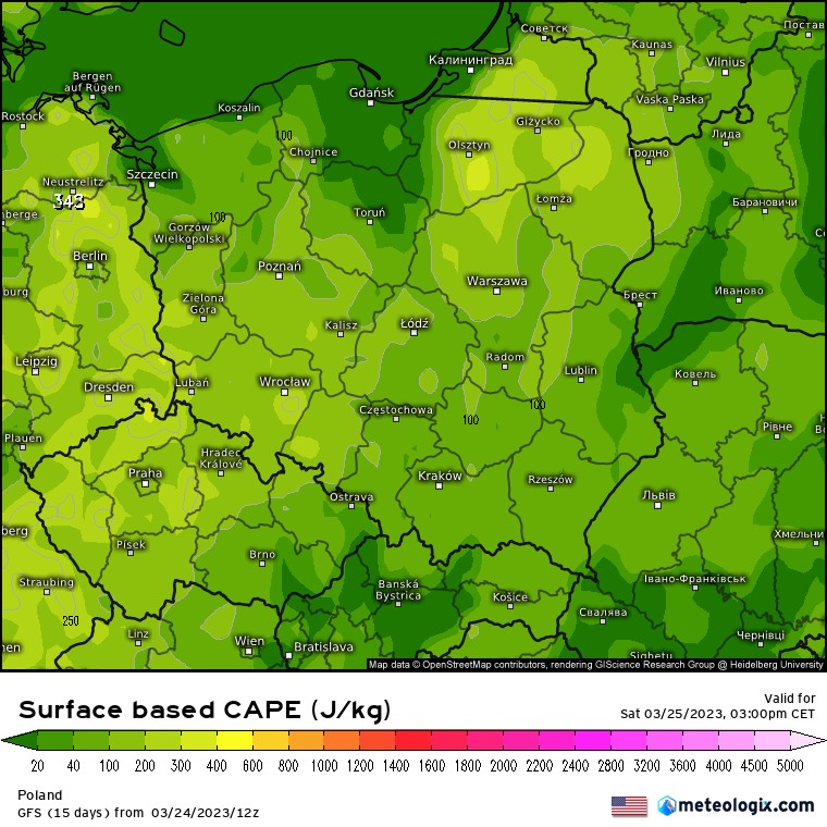 wyliczany wzrost CAPE w sobotę o 15 CET, źródło: meteologic.com